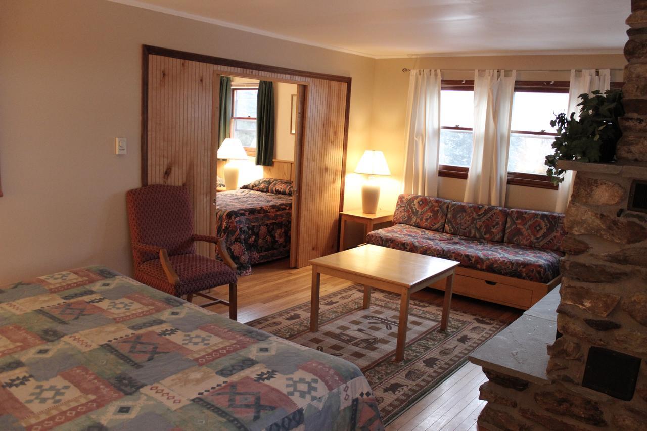 Nootka Lodge Woodsville Екстер'єр фото