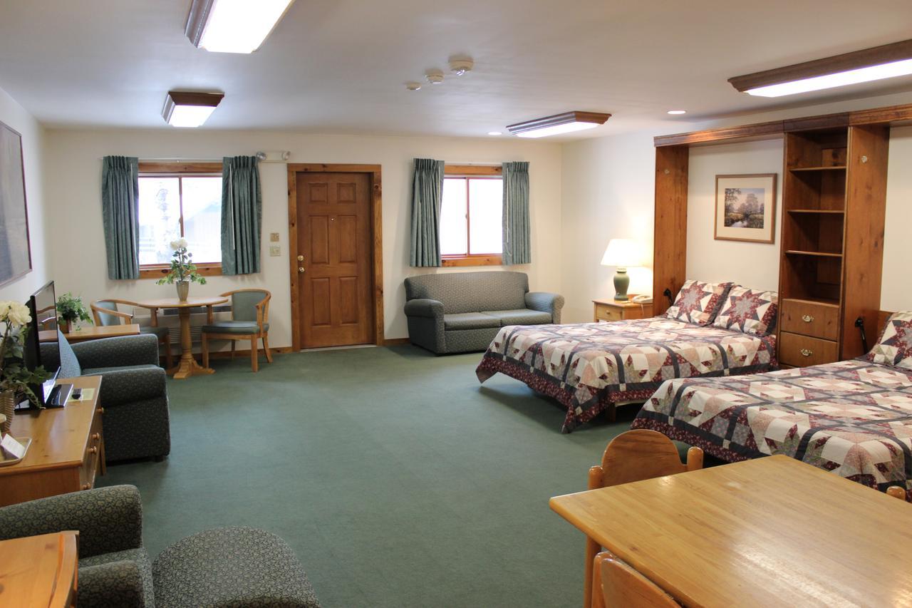 Nootka Lodge Woodsville Екстер'єр фото