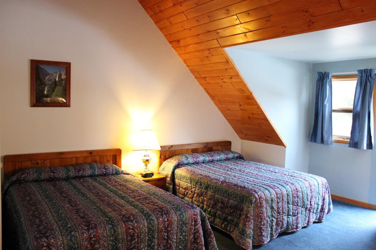 Nootka Lodge Woodsville Екстер'єр фото
