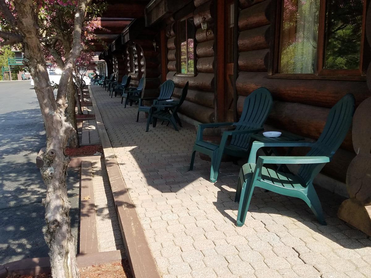 Nootka Lodge Woodsville Екстер'єр фото